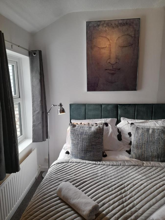 شقة 93 Newtown Road غْريت مالفيرن المظهر الخارجي الصورة